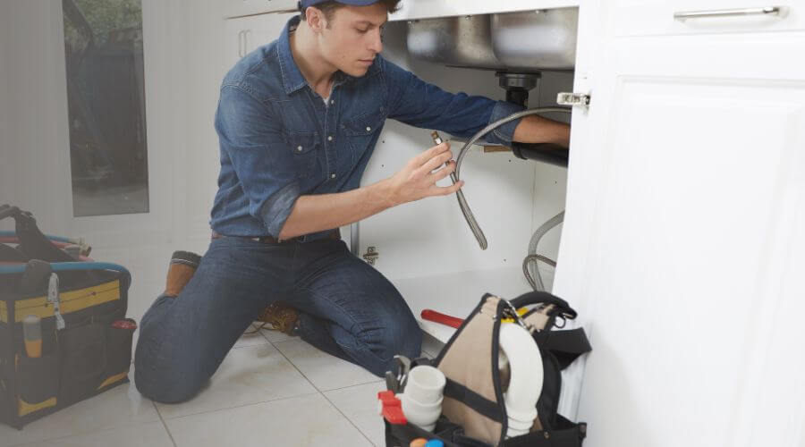 Local water heater installation in Boggstown, IN